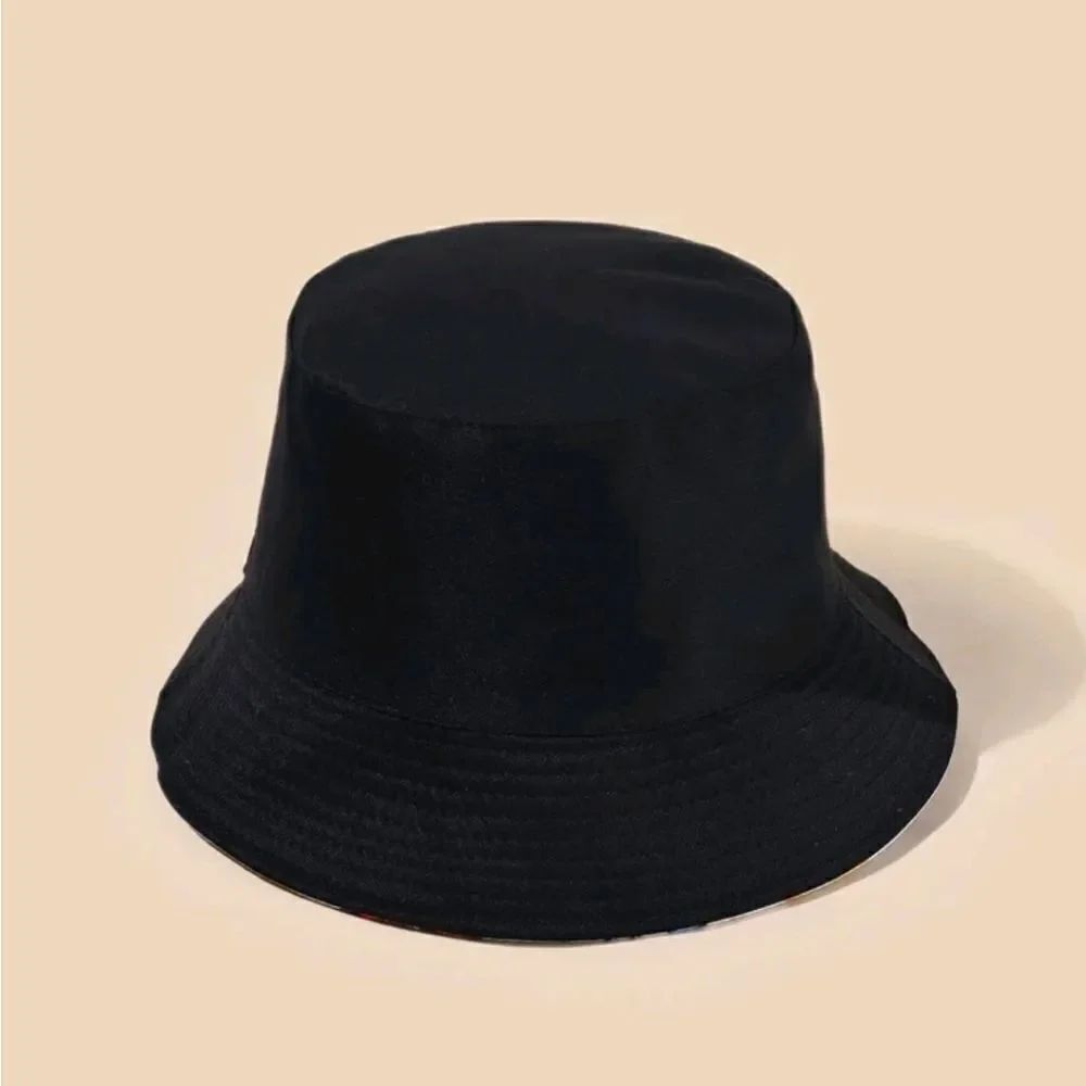 Butterfly 🦋 Reversible Bucket Hat - Picture 3 of 3